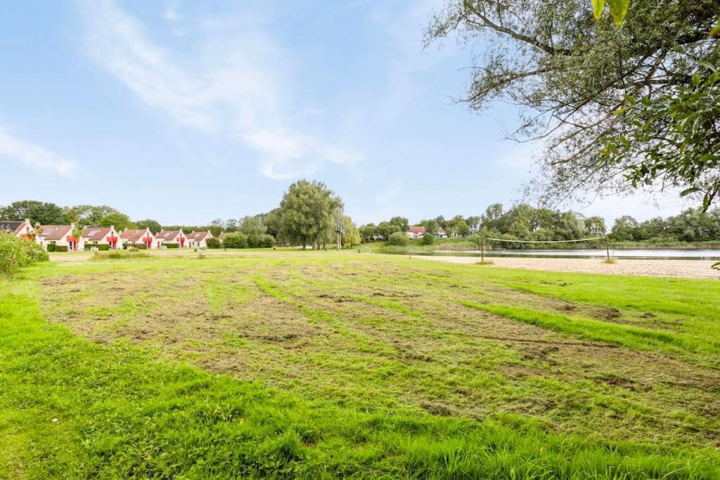 Vakantiehuis Aan Het Water -Incl Laadpaal- Ewijk Eksteriør billede